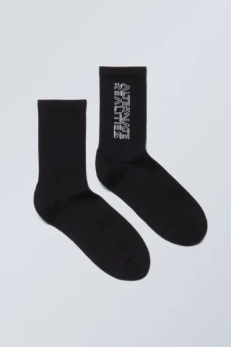 Calcetines con estampado deportivo – Alternate Realities