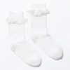 Calcetines de encaje con volantes – Blanco