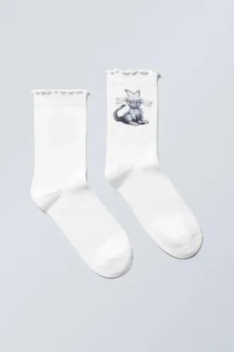 Calcetines estampados con volantes – Blanco – Estampado de gatos