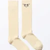 Calcetines hasta la rodilla con corazones tribales – Beige – Corazones tribales Calcetines hasta la rodilla con corazones tribales – Beige – Corazones tribales