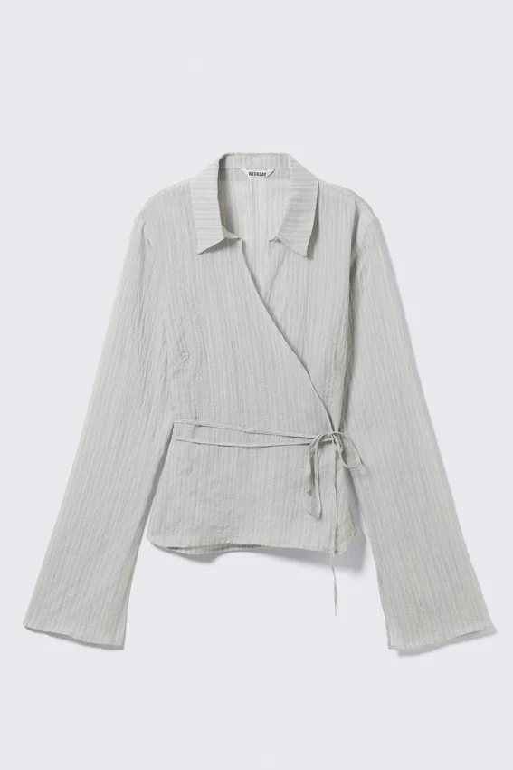Camisa cruzada de manga larga con textura – Gris claro Camisa cruzada de manga larga con textura – Gris claro