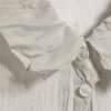 Camisa de manga corta con efecto arrugado – Gris claro empolvado