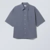 Camisa de pantalón corto de algodón fresco – Azul empolvado Camisa de pantalón corto de algodón fresco – Azul empolvado