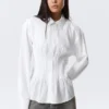 Camisa de popelín de algodón con fruncido en la cintura – Blanca