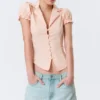 Camisa de resort entallada de manga corta – Rayas rosa melocotón