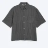 Camisa holgada de mezcla de lino de manga corta – Rayas gris oscuro Camisa holgada de mezcla de lino de manga corta – Rayas gris oscuro
