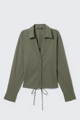 Camisas cortas con espalda abierta – Verde caqui oscuro