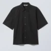 Camisas de algodón de corte recto y manga corta – Negro
