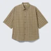 Camisas de corte recto y manga corta – Beige a cuadros Camisas de corte recto y manga corta – Beige a cuadros