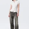 Camisas de crepé de pantalones cortos y corte entallado – Blanca Camisas de crepé de pantalones cortos y corte entallado – Blanca