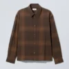 Camisas de franela a cuadros oversize de corte recto – Marrón medio Camisas de franela a cuadros oversize de corte recto – Marrón medio