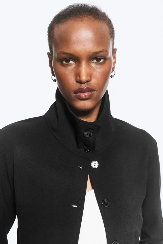 Camisas de manga larga con botones – Negro Camisas de manga larga con botones – Negro