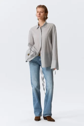 Camisas de manga larga con la espalda abierta y lazo – Gris empolvado