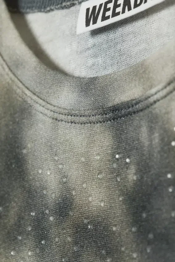 Camisas de manga larga con pedrería – Estampado y pedrería Camisas de manga larga con pedrería – Estampado y pedrería
