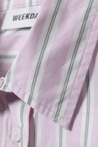 Camisas de popelín de corte regular – Rayas moradas pastel