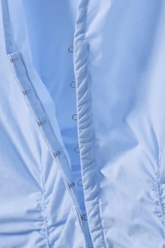 Camisas de popelín fruncidas con cuello en V – Azul claro