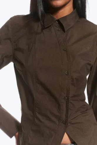 Camisas entalladas asimétricas de popelín – Marrón oscuro Camisas entalladas asimétricas de popelín – Marrón oscuro