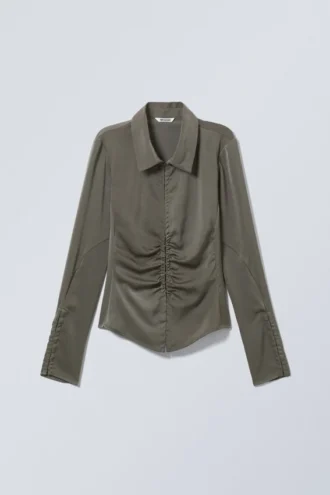 Camisas entalladas de manga larga de satén – Dark Mole