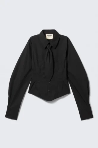 Camisas entalladas de popelín con detalle de corbata – Negro