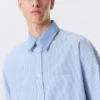Camisas holgadas con doble cuello de Hugo Hart – Azul – Rayas blancas Camisas holgadas con doble cuello de Hugo Hart – Azul – Rayas blancas
