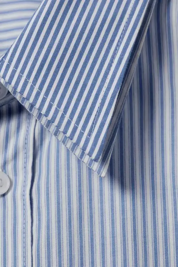 Camisas holgadas con doble cuello de Hugo Hart – Azul – Rayas blancas Camisas holgadas con doble cuello de Hugo Hart – Azul – Rayas blancas
