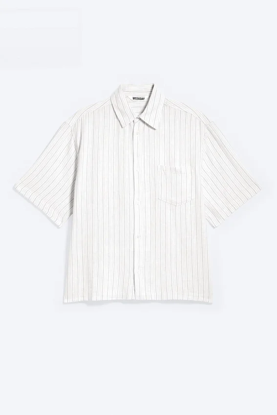 Camisas holgadas de manga corta en mezcla de lino – Rayas blancas/grises Camisas holgadas de manga corta en mezcla de lino – Rayas blancas/grises