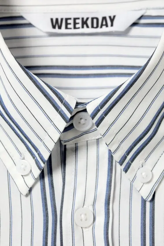 Camisas holgadas de popelín con botones – Blanca – Rayas azules Camisas holgadas de popelín con botones – Blanca – Rayas azules