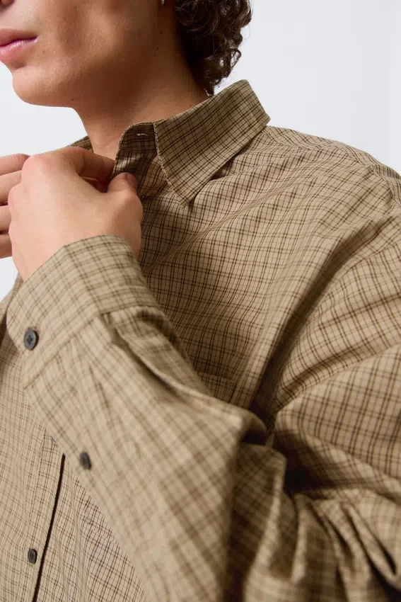 Camisas holgadas de popelín – Cuadros beige Camisas holgadas de popelín – Cuadros beige