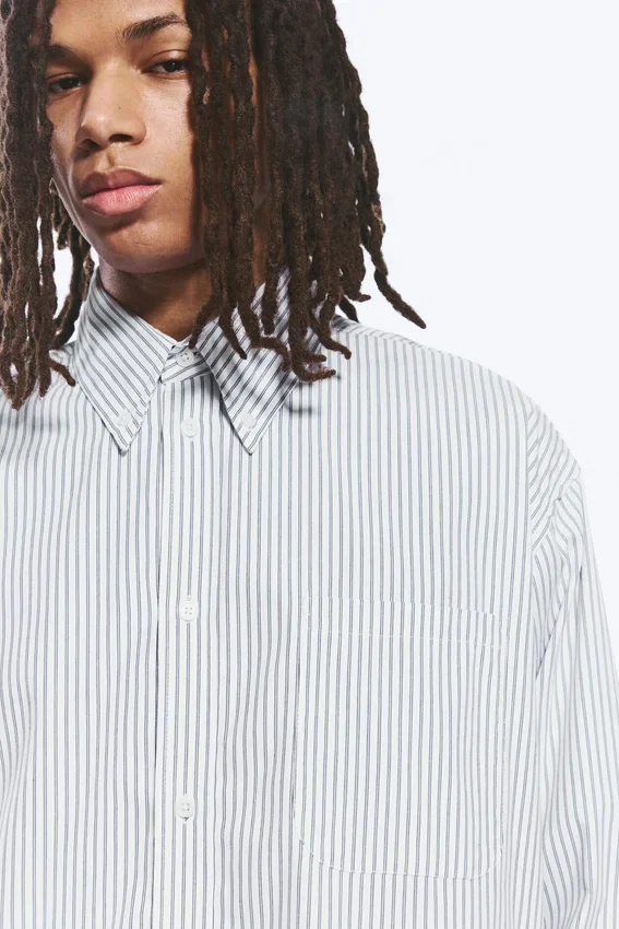 Camisas oversize a rayas con botones – Blanca – Rayas azules Camisas oversize a rayas con botones – Blanca – Rayas azules