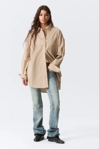 Camisas oversize de manga larga – Rayas beige