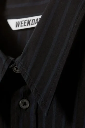 Camisas oversize de popelín con botones – Negra – Rayas azul oscuro