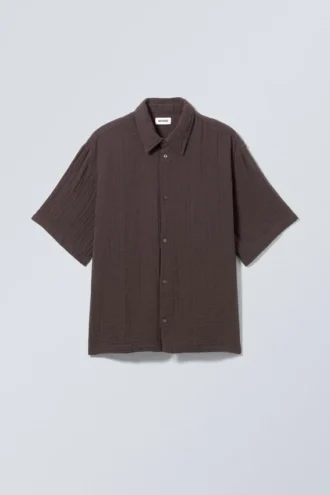Camisas oversize estructuradas de manga corta – Marrón oscuro