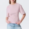 Camiseta ajustada con pinzas – Rosa claro Camiseta ajustada con pinzas – Rosa claro