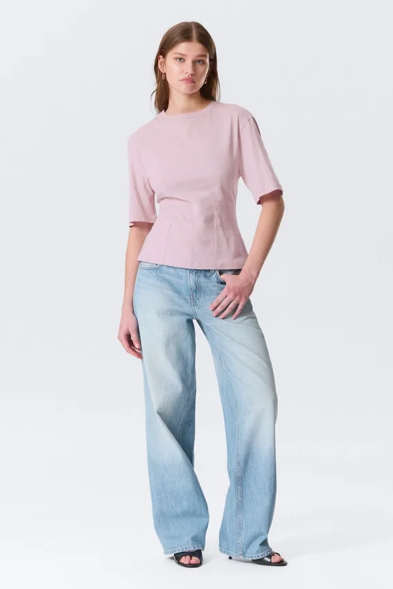 Camiseta ajustada con pinzas – Rosa claro Camiseta ajustada con pinzas – Rosa claro