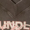 Camiseta con cuello en V y estampados – Marrón lavado – Boundless Magic Camiseta con cuello en V y estampados – Marrón lavado – Boundless Magic