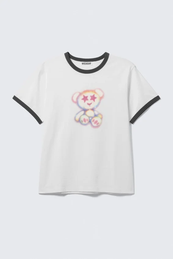 Camiseta con estampados – Blanco y negro – Bear Spray Camiseta con estampados – Blanco y negro – Bear Spray