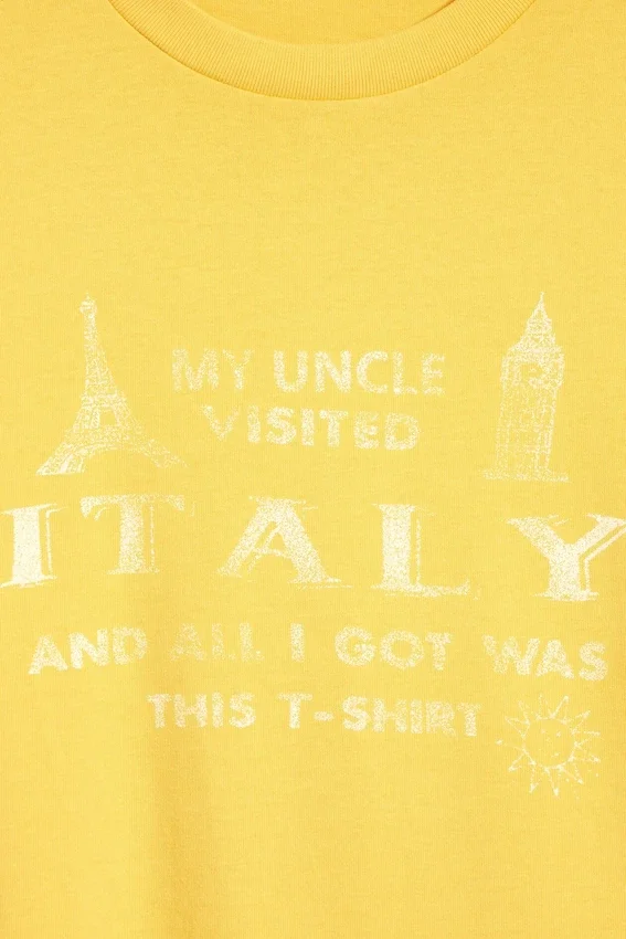 Camiseta con estampados de corte recto – Amarilla – Italia Camiseta con estampados de corte recto – Amarilla – Italia