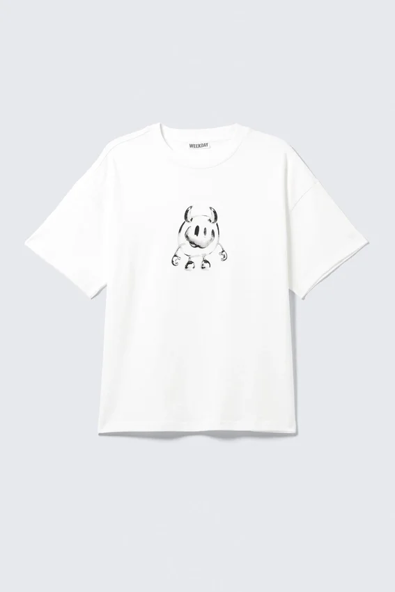 Camiseta con estampados de corte recto – Blanca – Smilish Camiseta con estampados de corte recto – Blanca – Smilish