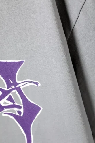 Camiseta con estampados de corte recto – Estampado gris y morado