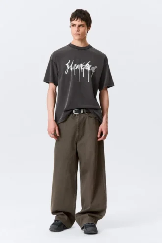 Camiseta con estampados de corte recto – Negro – Heartbeat