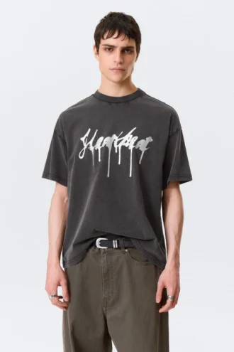 Camiseta con estampados de corte recto – Negro – Heartbeat