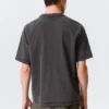 Camiseta con estampados de corte recto – Negro – Heartbeat Camiseta con estampados de corte recto – Negro – Heartbeat