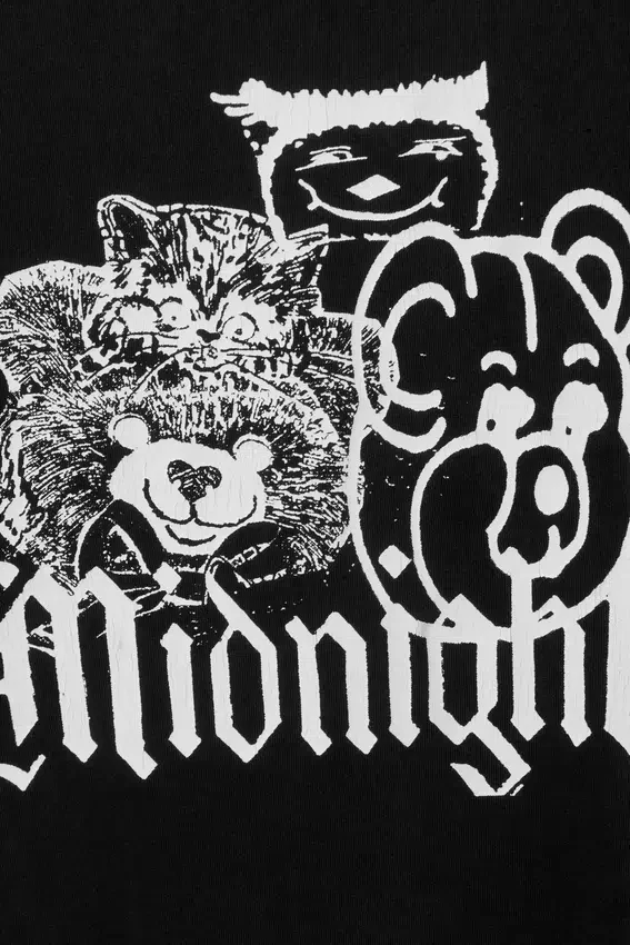 Camiseta con estampados de corte recto – Negro – Midnight Camiseta con estampados de corte recto – Negro – Midnight