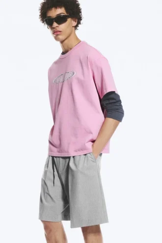 Camiseta con estampados de corte recto – Rosa