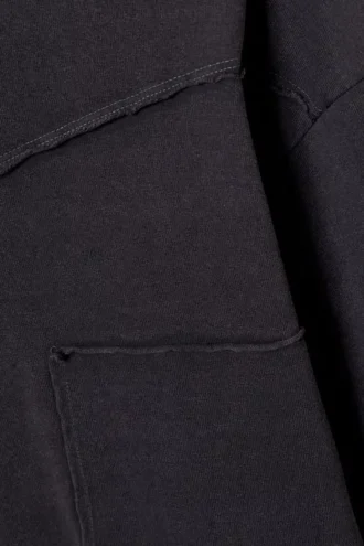 Camiseta con paneles de doble capa – Blanco y negro
