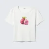 Camiseta corta de algodón acanalado estampada – Blanca – Fruta del dragón Camiseta corta de algodón acanalado estampada – Blanca – Fruta del dragón