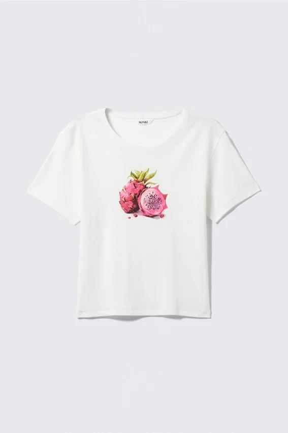 Camiseta corta de algodón acanalado estampada – Blanca – Fruta del dragón Camiseta corta de algodón acanalado estampada – Blanca – Fruta del dragón