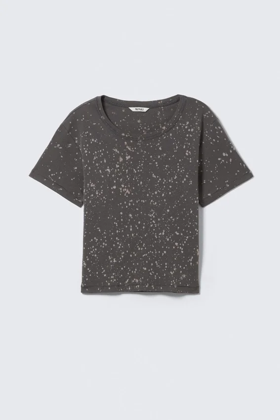Camiseta corta de algodón acanalado estampada – Negro – Acid Spray Camiseta corta de algodón acanalado estampada – Negro – Acid Spray