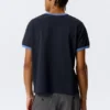 Camiseta de algodón de manga corta con ribetes en contraste – Azul oscuro – Ribete azul claro Camiseta de algodón de manga corta con ribetes en contraste – Azul oscuro – Ribete azul claro