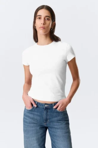 Camiseta de algodón de manga corta y corte entallado – Blanca